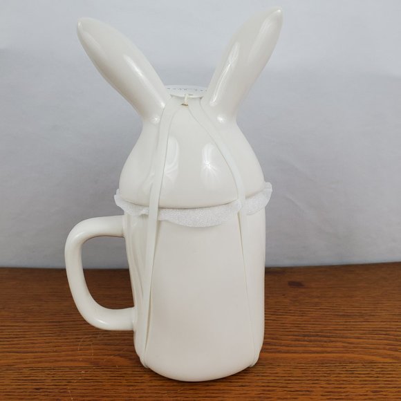 Rae Dunn Easter Bunny Hop Rabbit Mug Lid - Picture 5 of 9